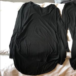 Black high low long sleeve shirt